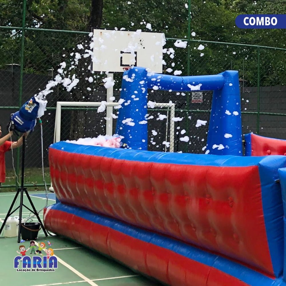 Combo Futebol de Sabão Inflável e Canhão de Espuma - Faria Brinquedos - Locação de Brinquedos em Cuiabá