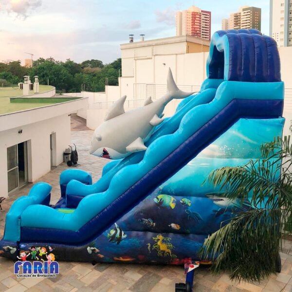 Tobogã Big Shark Inflável - Faria Brinquedos - Locação de Brinquedos em Cuiabá - 03